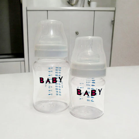 Mini-Hearts Feeder Cover With Bottles