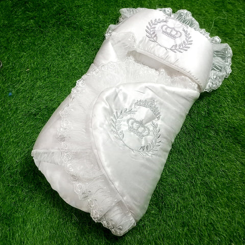 Silk Wrapping Style Carry Nest  - Crown White