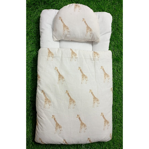 Carry Nest With Pillow - Giraffe